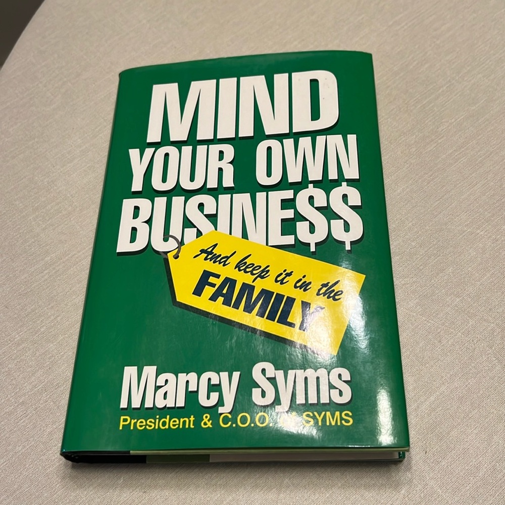 Books “Mind Your Own Business” by Marcy Syms Retail Store Never Used NOS